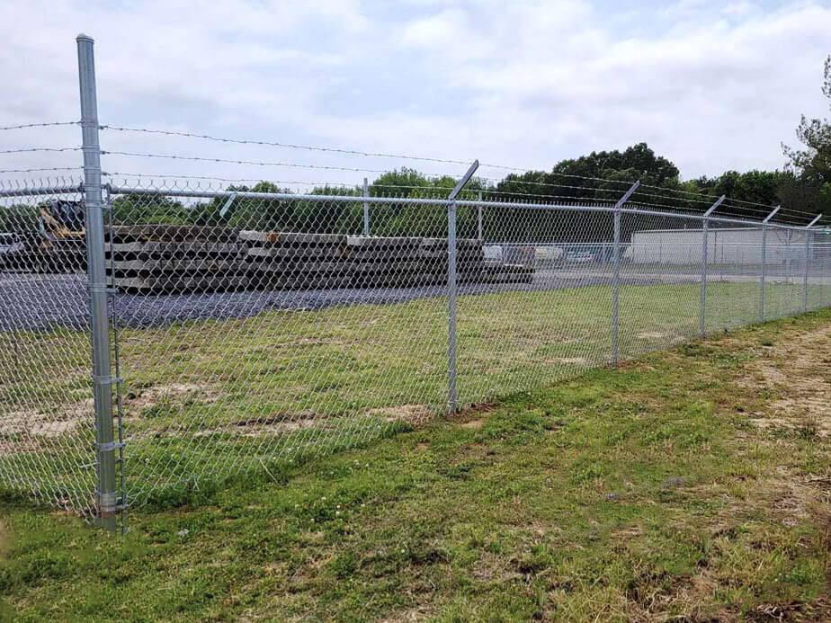 Chain link fence contractor in  Memphis and Oklahoma City